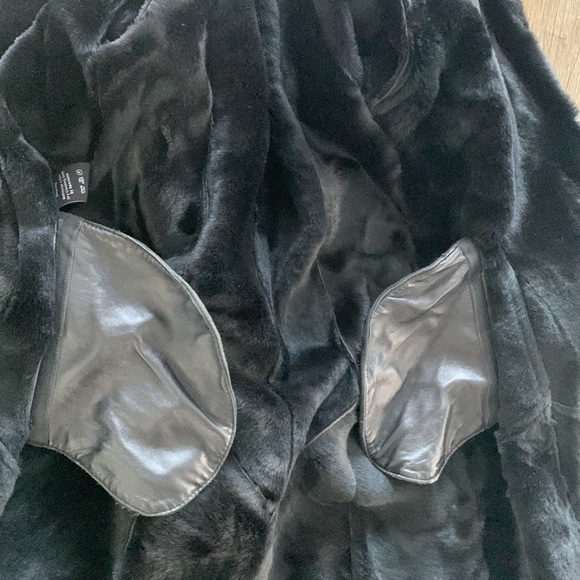 SHEARLING LONG HOODED COAT - Picture 8 of 14